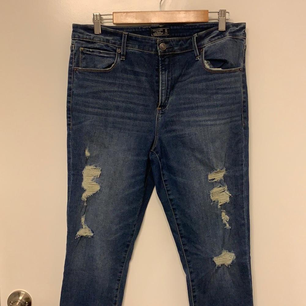 Abercrombie high rise skinny jeans 32/14